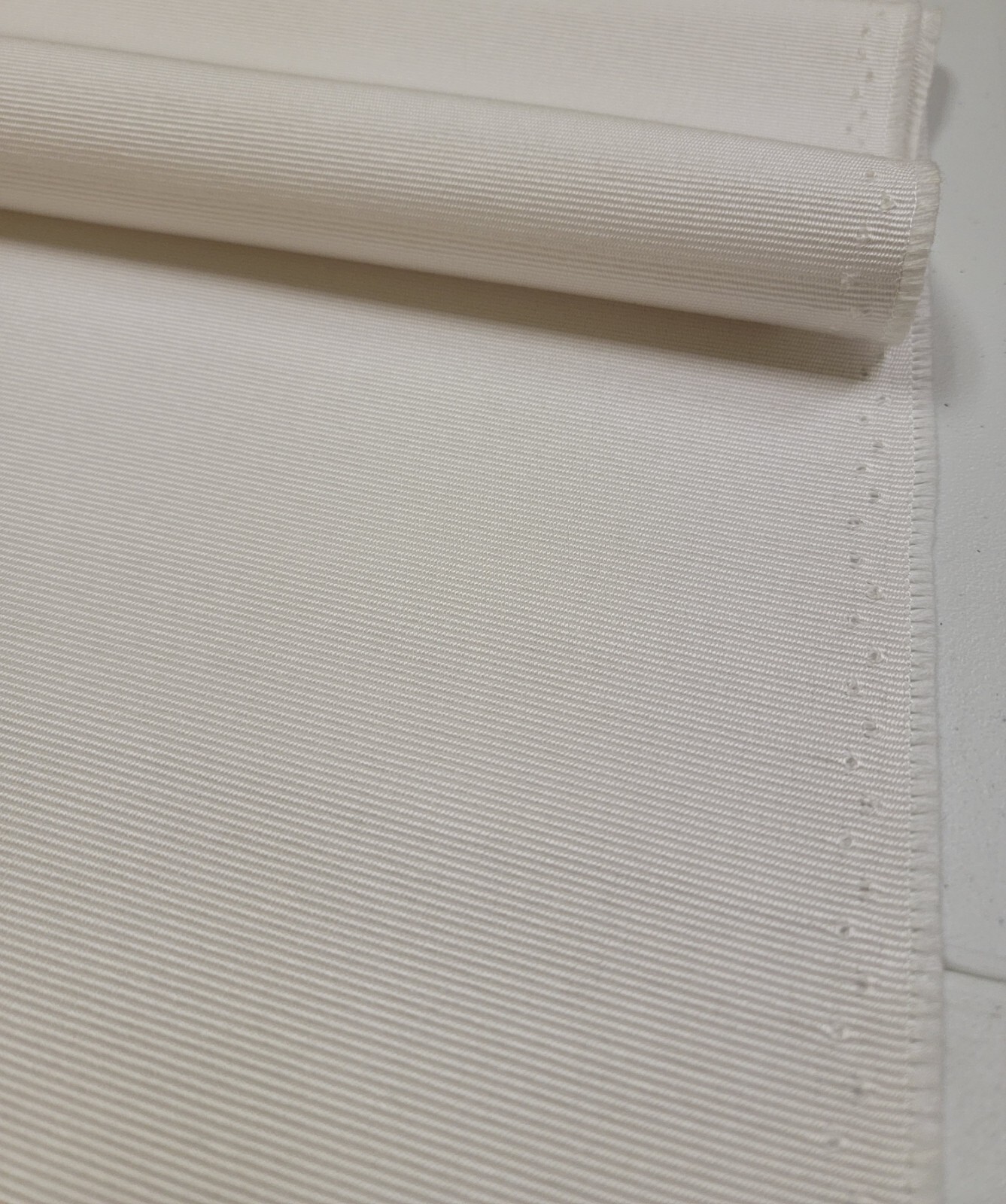 JANUS et Cie UPHOLSTERY FABRIC Product: 425-13-012-01-00 (7.6 Yards) JANUS et Cie UPHOLSTERY FABRIC Product: 425-13-012-01-00 (7.6 Yards)