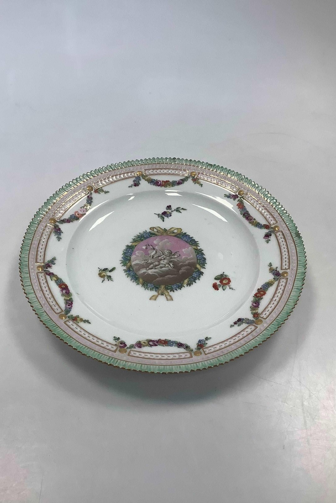 13 Royal Copenhagen Dinner Plates Holsten-Gottorp Set from 1783 ( Flora Danica
