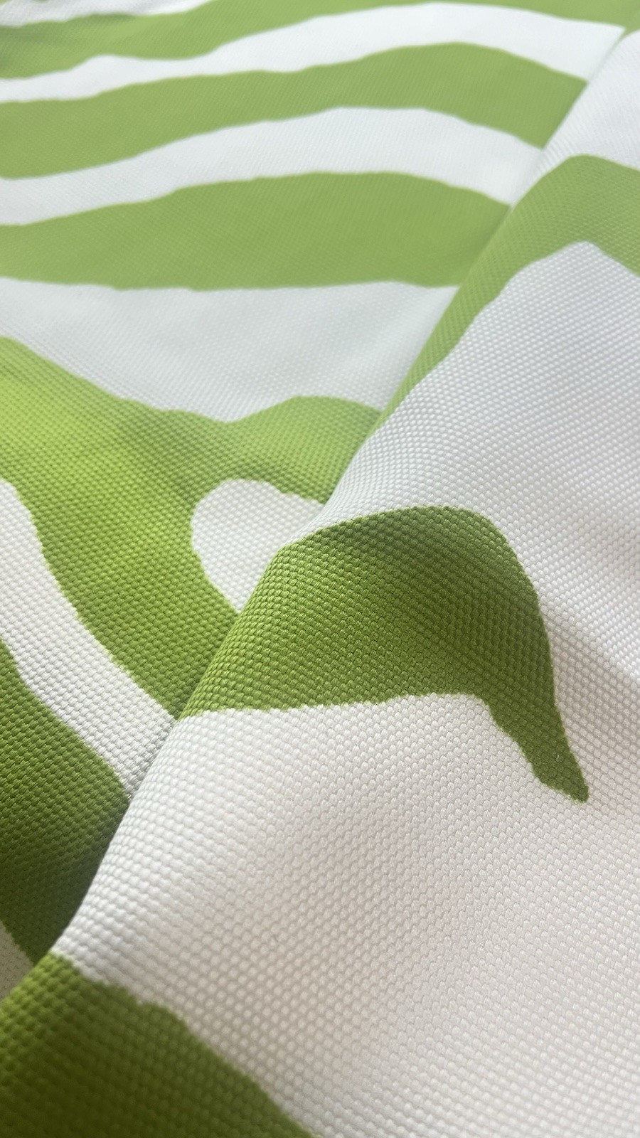 2 Yards1/2- Scalamandre fabric-ZEBRA- Hand Printed-V 100”x H 56”-Color Green Lim 2 Yards1/2- Scalamandre fabric-ZEBRA- Hand Printed-V 100”x H 56”-Color Green Lim