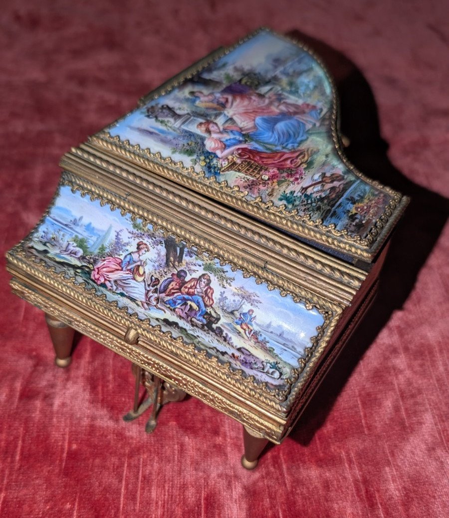 Antique Viennese Austrian Hand Painted Porcelain Grand Piano Swiss Music Box