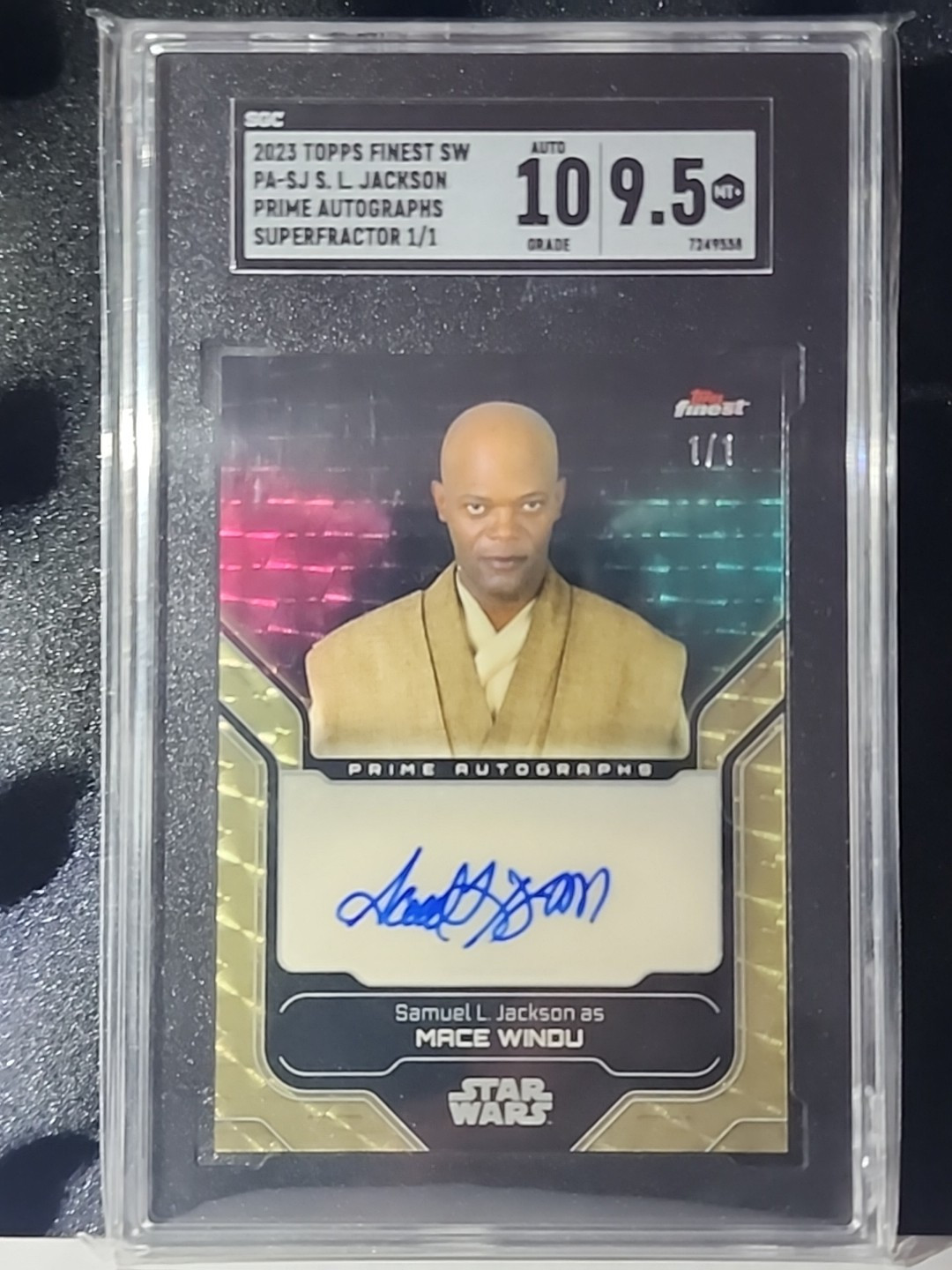 2023 Topps Finest Superfractor 1/1 Samuel L. Jackson Superfractor Auto SGC 9.5