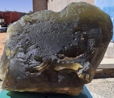 Libyan Desert Glass Meteorite Tektite impact specimen( 18 Kg) Cristobalite Dark picture