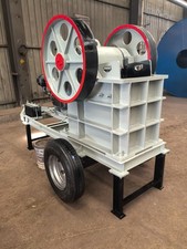 250*400 mobile jaw crusher diesel engine Quartz crusher fast shipping at US picture