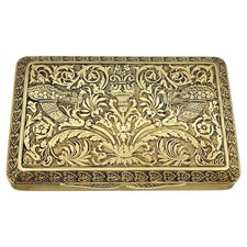 Early 1900s Vintage Engraved Ornate Hinged Snuff Box in 18 Karat Yellow Gold picture