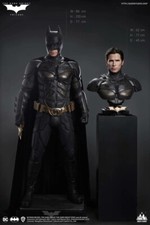 Queen Studios DC BatMan Limited 1:1 Scale Full Body Statue Official Licensed picture