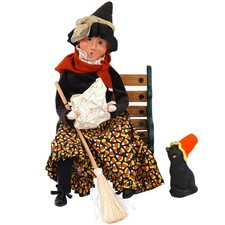 RARE Byers Choice Caroler Halloween Salem Witch With Cat On Bench Signed picture