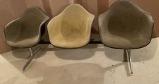 Vtg Charles & Ray Eames Tandem 3 Shell Fiberglass Chair Seating -  Herman Miller picture