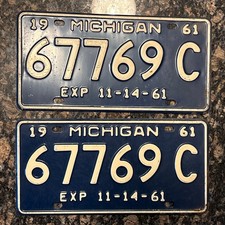 1961 MICHIGAN LICENSE PLATE PLATES PAIR CHEVY FORD DODGE picture