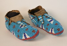 Northern Plains Full Beaded Moccasins Early 20th Century picture