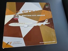 1/200 JCWings200  ETIHAD Air Boeing  B777-300ER   RARE picture