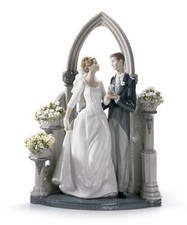 LLADRO A VOW OF LOVE #1869 BRAND NIB BRIDE & GROOM WEDDING LOVE RARE SAVE$$ F/SH picture