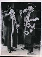 1953 Media Photo London Fred Morris & Wm Riddle Ale test of Coronation brew picture