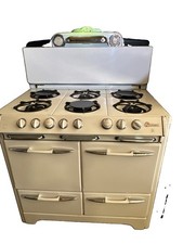 O'Keefe & Merritt Antique Stove RARE 6 burners and 2 ovens picture