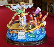Rare DISNEY LAURENZ COLLECTION Peter Pan with Captain Hook Sculpture Figurine  picture