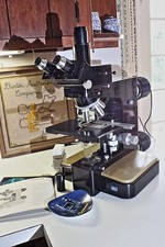 E. LEITZ ORTHOPLAN BLACK  MICROSCOPE - ONE OF ONLY 50 MADE FOR USA MARKET - USER picture