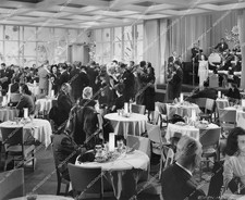 [ 1947 George Brent, Joan Blondell huge party sequence film The Corpse Came C.O. picture