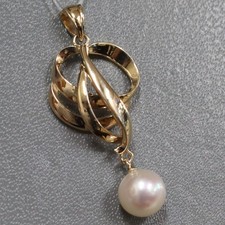 Tasaki K14 Pearl Pendant 7.3mm Yellow Gold 2.8g Authentic Jewelry picture