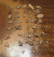 129 GM. WHOLESALE LOT OF 37 IMILAC PALLASITE METEORITES -RARE meteorite ; CHILE; picture