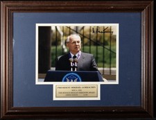 MIKHAIL S. GORBACHEV (RUSSIA) - AUTOGRAPHED SIGNED PHOTOGRAPH picture