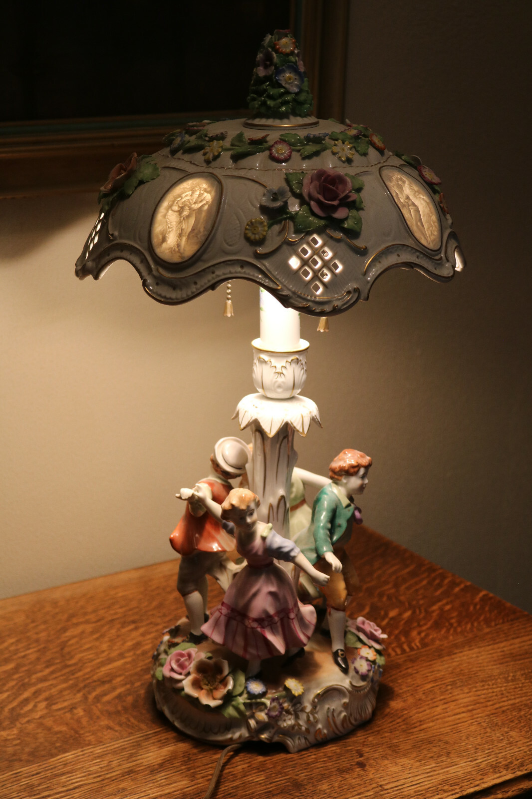 RARE VON SCHIERHOLZ PMP W. GERMANY TABLE LAMP 2-Bulb 20-in w/LITHOPHANE SHADE RARE VON SCHIERHOLZ PMP W. GERMANY TABLE LAMP 2-Bulb 20-in w/LITHOPHANE SHADE