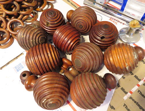 RARE CA.1800 KOA CURTAIN ROD FINIALS OR ENDS, CARVED IN-ROUND, IOLANI PALACE ? RARE CA.1800 KOA CURTAIN ROD FINIALS OR ENDS, CARVED IN-ROUND, IOLANI PALACE ?