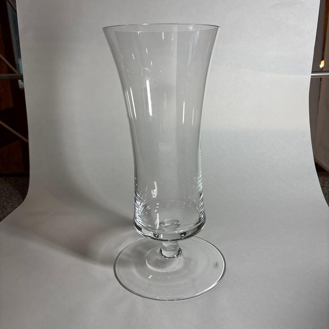 Lobmeyer LOBMEYR Patrician vase flower base with box Lobmeyer LOBMEYR Patrician vase flower base with box