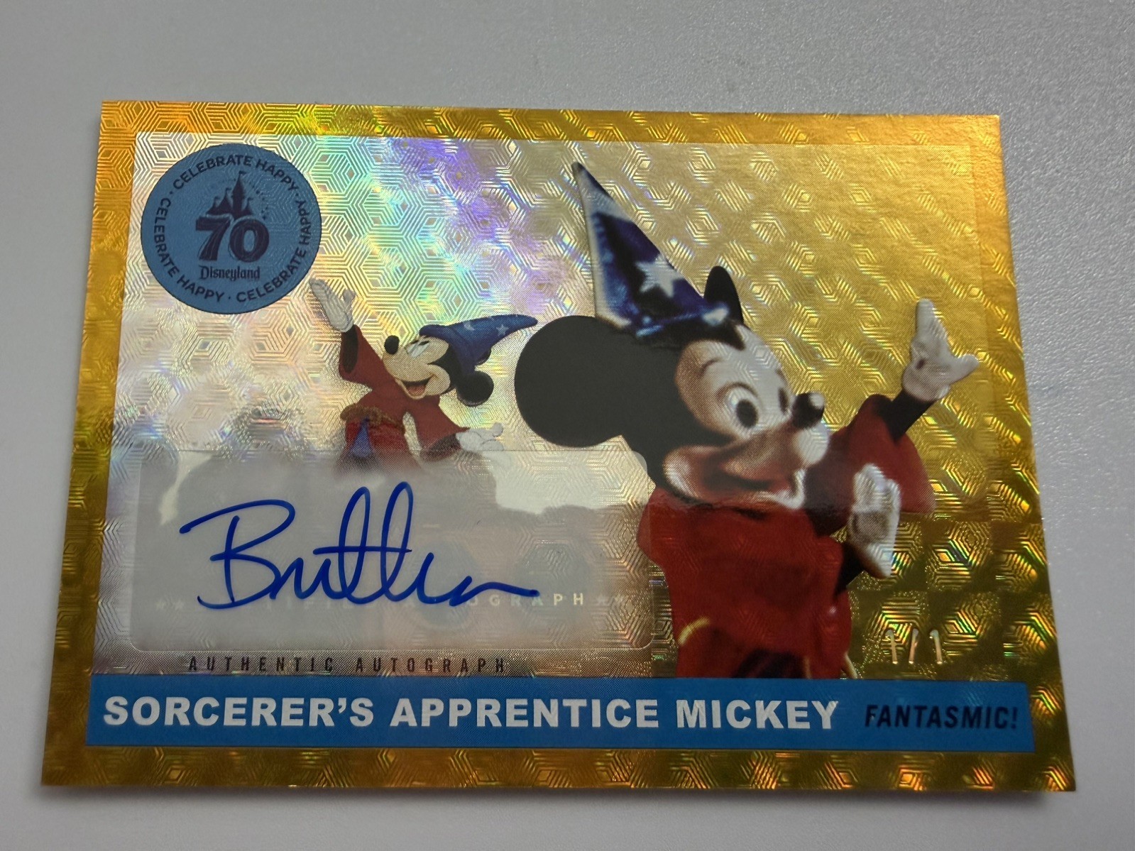 Disneyland 70th Anniversary Topps 1/1 Autograph Sorcerer's Apprentice Mickey