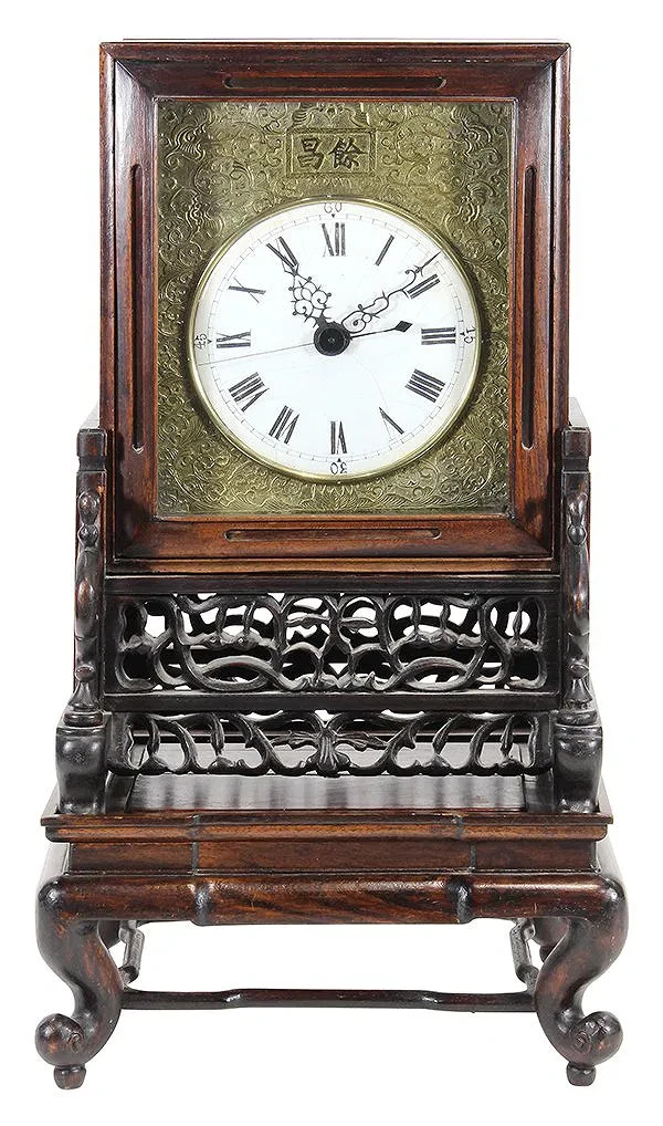 Antique Chinese bracket clock executed by Yu Chang/1880-1930 Antique Chinese bracket clock executed by Yu Chang/1880-1930