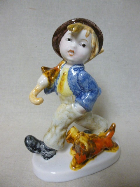 M.I. Hummel Goebel figurine 5 SPEZIAL EDITION FAIENCE EXTREMLY RARE M.I. Hummel Goebel figurine 5 SPEZIAL EDITION FAIENCE EXTREMLY RARE