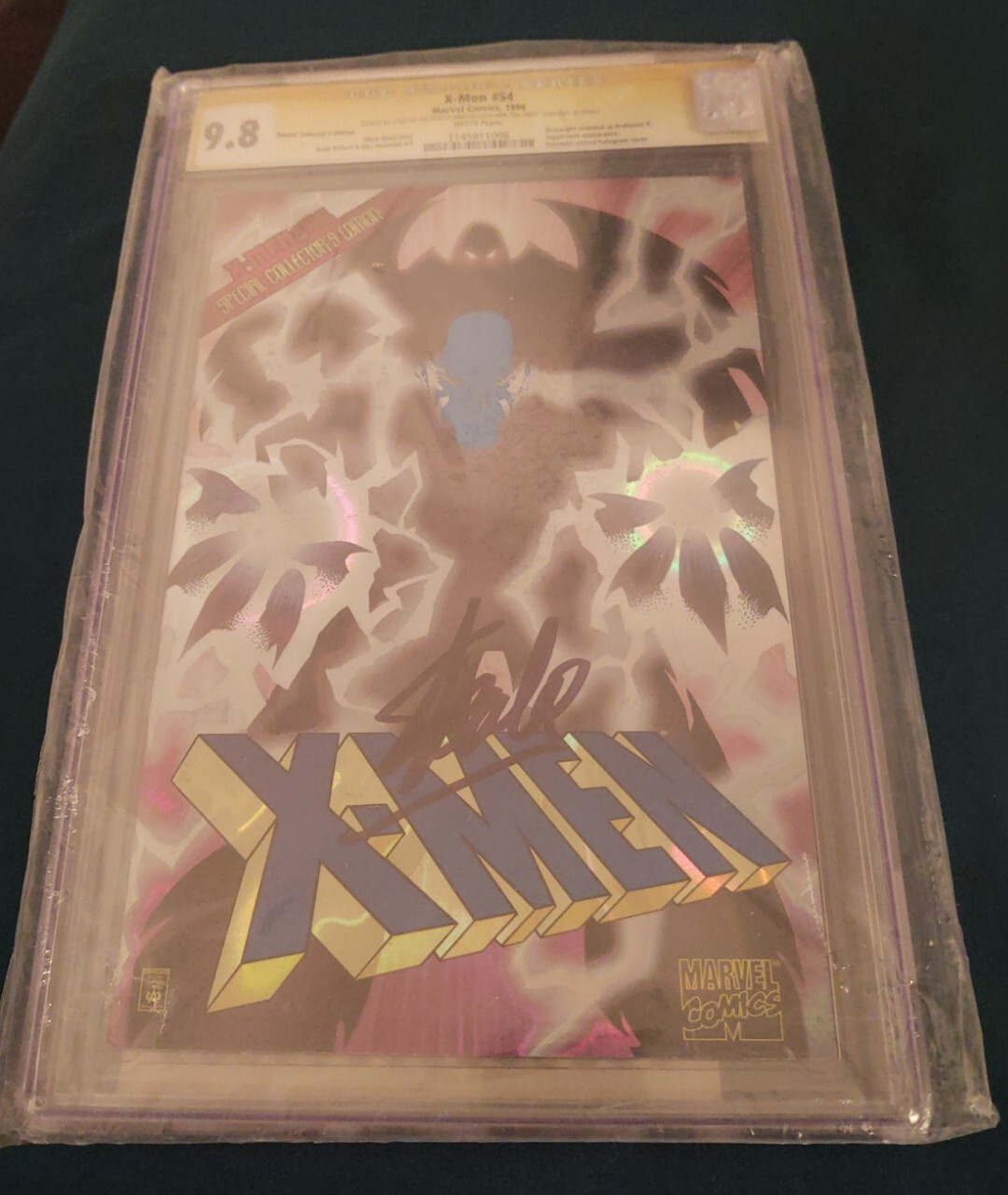 X-Men #54 CGC 9.8 SIGNED BY STAN LEE and Onslaught revealed as Professor X RARE X-Men #54 CGC 9.8 SIGNED BY STAN LEE and Onslaught revealed as Professor X RARE