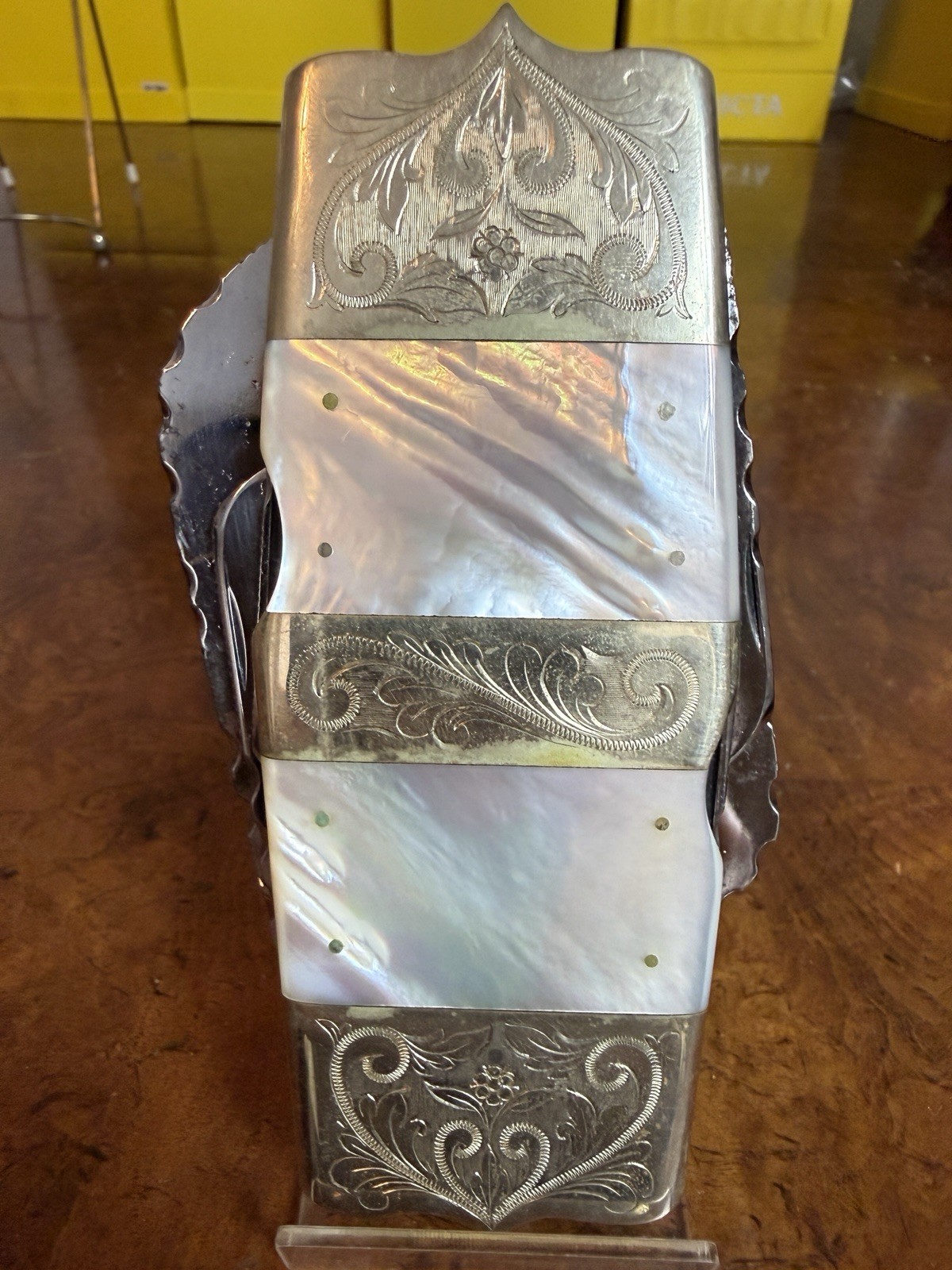 Exhibition Graham Clayton Digbys Kelham Island One Of A Kind Rare Pearl KNIFE Exhibition Graham Clayton Digbys Kelham Island One Of A Kind Rare Pearl KNIFE