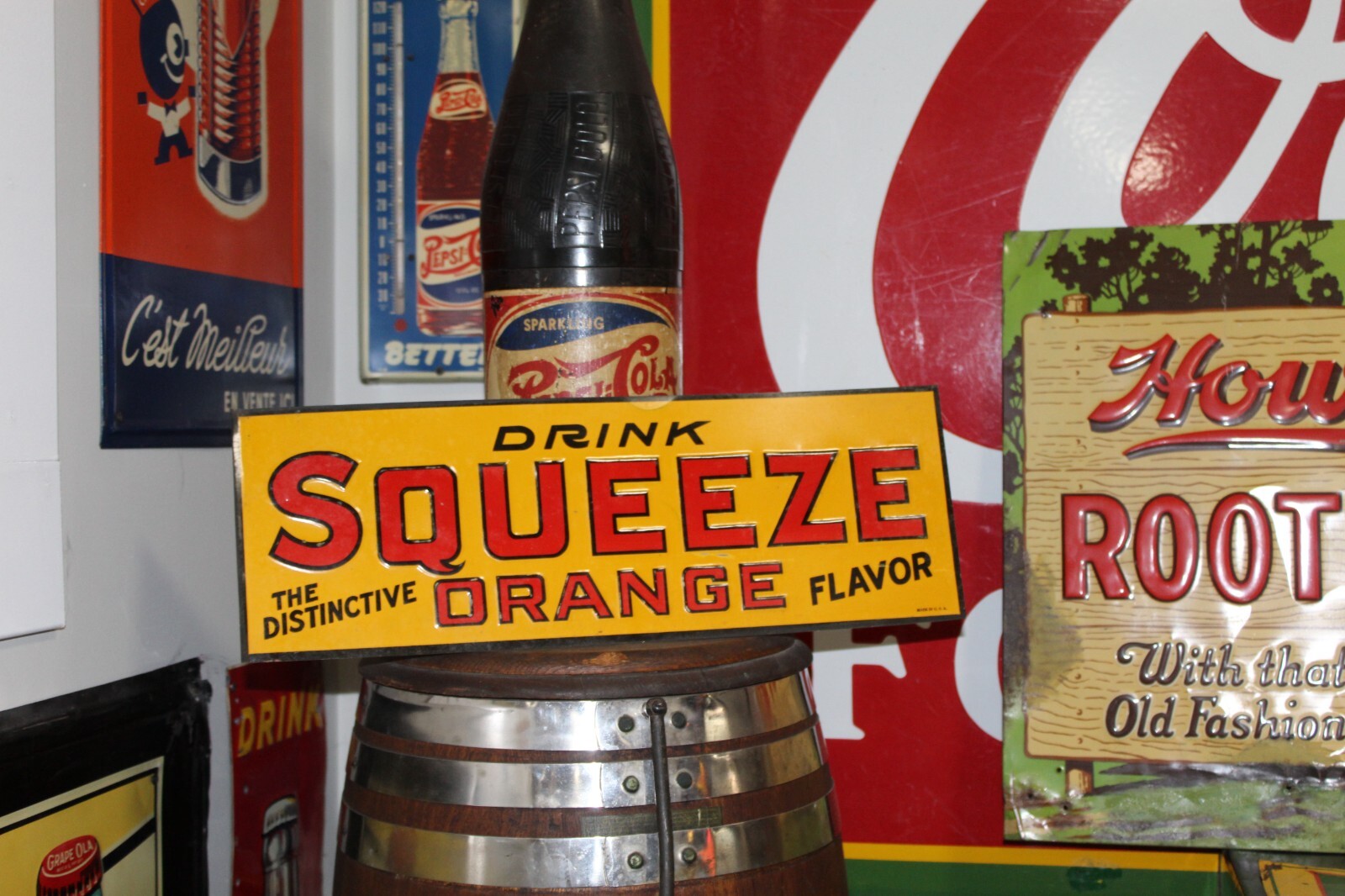 SCARCE 1920s NOS DRINK ORANGE SQUEEZE SODA EMBOSSED THIN TIN TACKER SIGN CRUSH