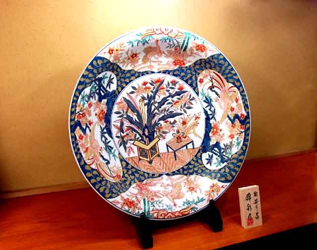 Arita ware art piece imitating antique Imari sometsuke kinrande sty From Japan Arita ware art piece imitating antique Imari sometsuke kinrande sty From Japan