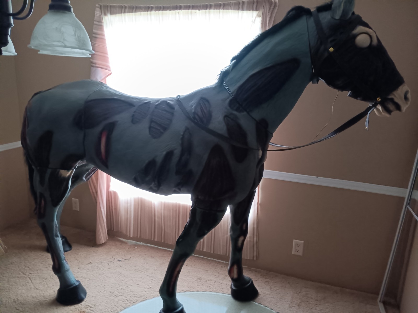 Ultra Rare 2018 life Size Home Depot Zombie Horse Home Accents