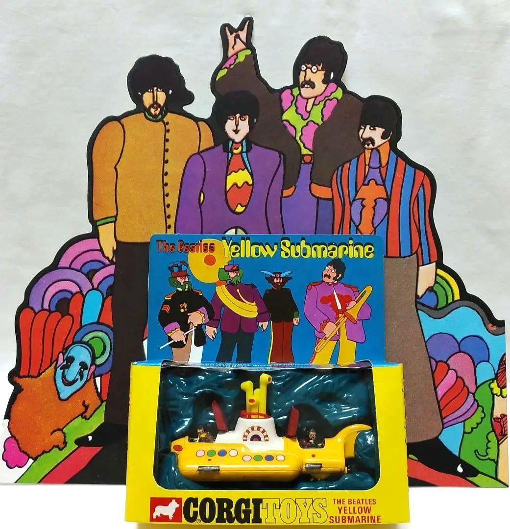 Beatles Yellow Submarine 1968 CORGI Original Car Figure Box Stand Rare Japan